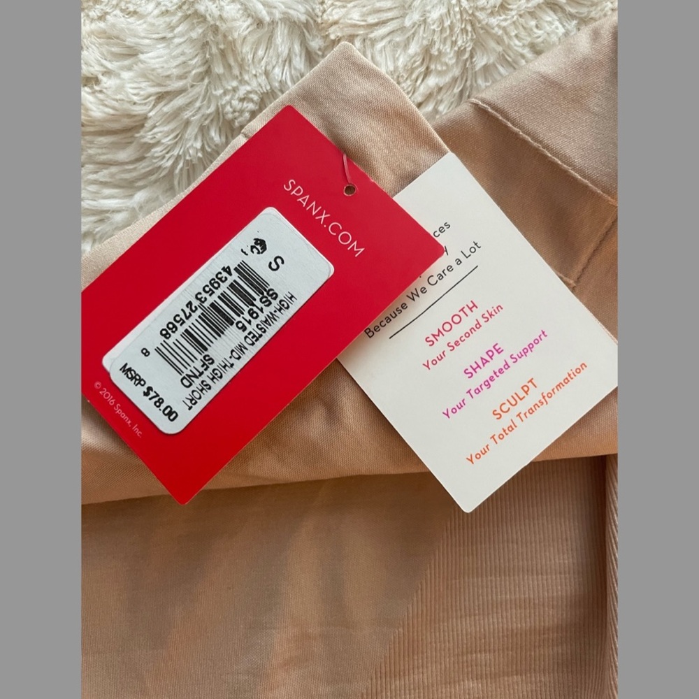 Spanx Oncore High-Waisted Mid-Thigh Short *NWT* - Picture 5 of 8